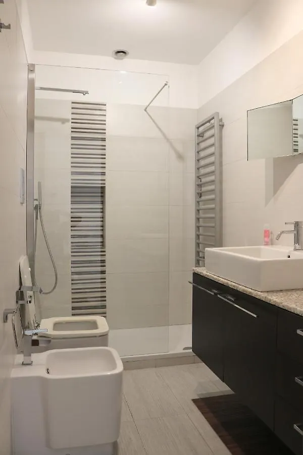 Design Canal Apartment Corsico